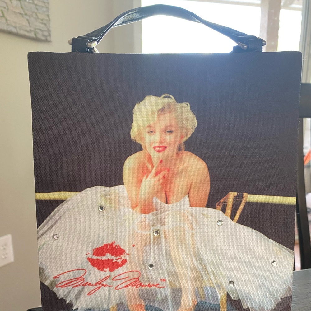 Small purse - Picture 2 of 2
